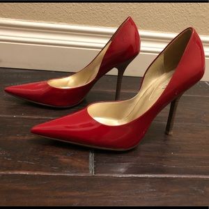 Guess Glossy Red Pumps size 7.5